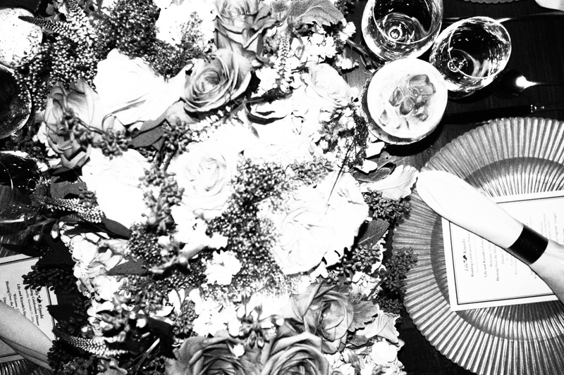 Illustration for article titled A WEDDING : UNDER A WHALE